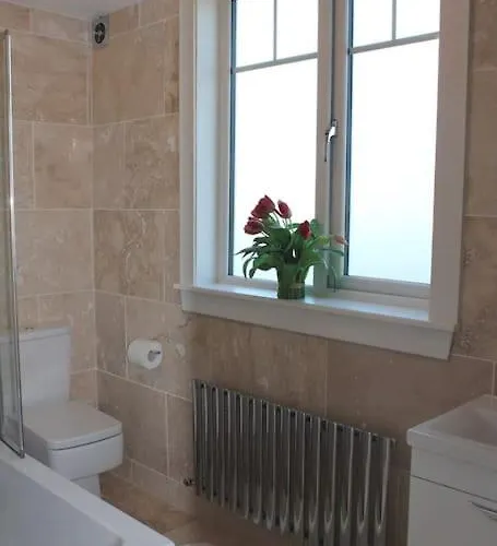 Gorgeous Family 15 Mins From Centre Villa Edinburgh