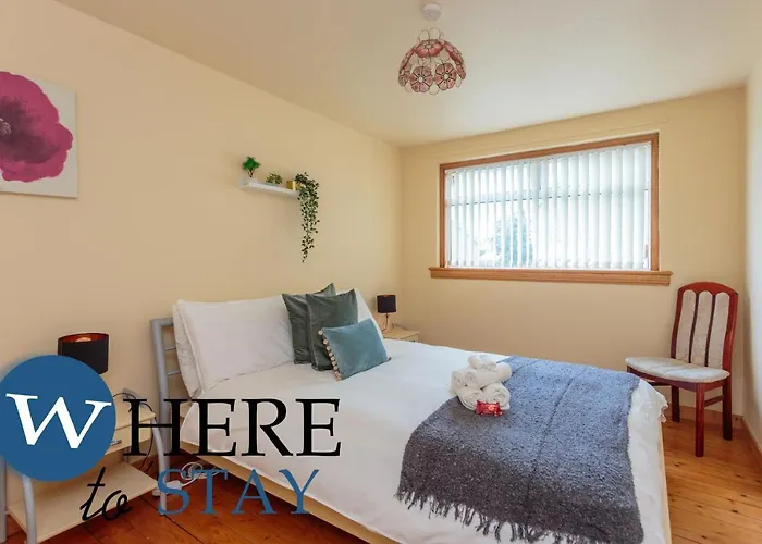 Lovely By The Hillwood Park-free Parking 아파트 에든버러