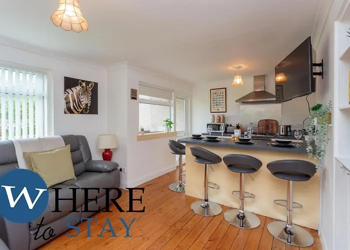 Lovely By The Hillwood Park-free Parking * Edinburgh