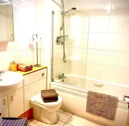 아파트 Bright Modern