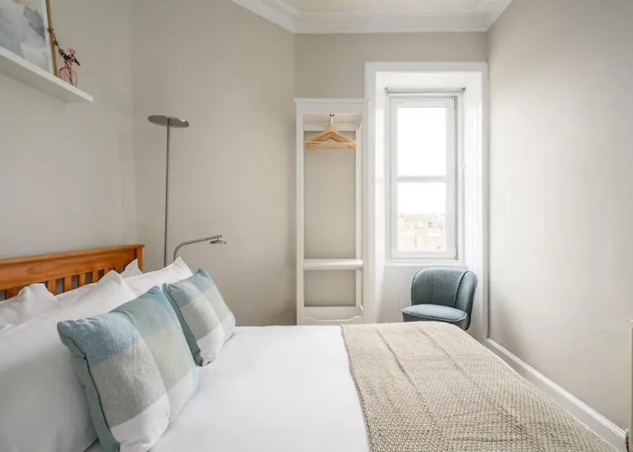 The New Town Lookout By Calton Living Daire *