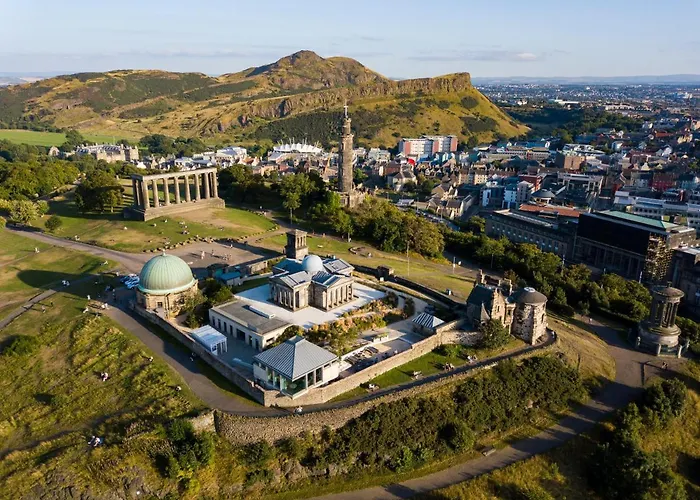Vakantiehuis Joivy Observatory Unique House On Calton Hill Edinburgh