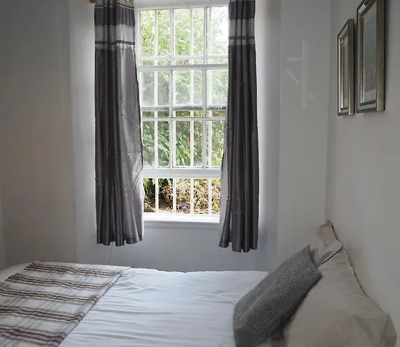 City Guest House Guest house 3*