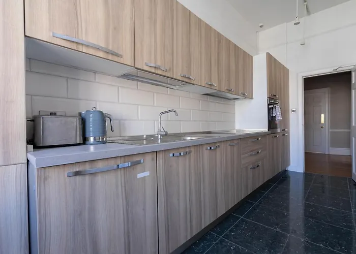 Luxury Apartment/flat Centre אדינבורו