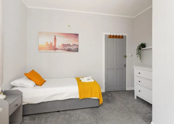 Lovely 3bed House-private Parking Σπίτι διακοπών Εδιμβούργο