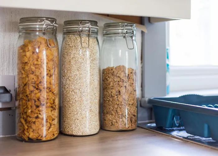 Lovely 3bed House-private Parking *