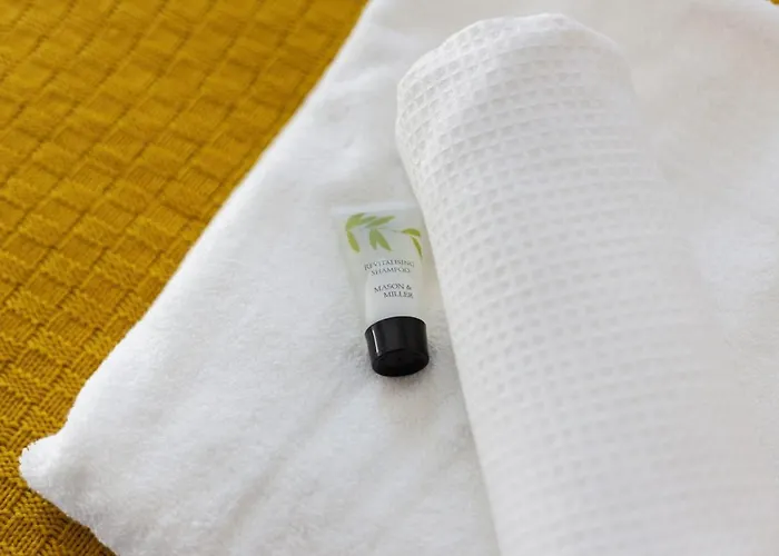 Dom wakacyjny Lovely 3bed House-private Parking