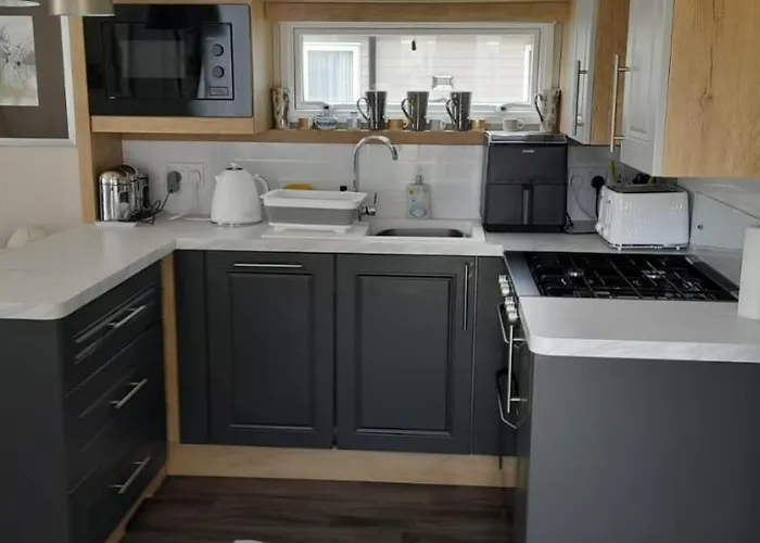 Belfry 2 - Luxury Spacious Family Caravan Campingplatz *