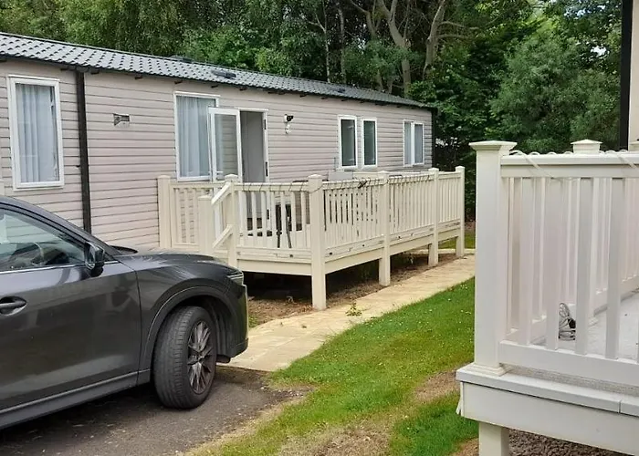 Belfry 2 - Luxury Spacious Family Caravan Campsite