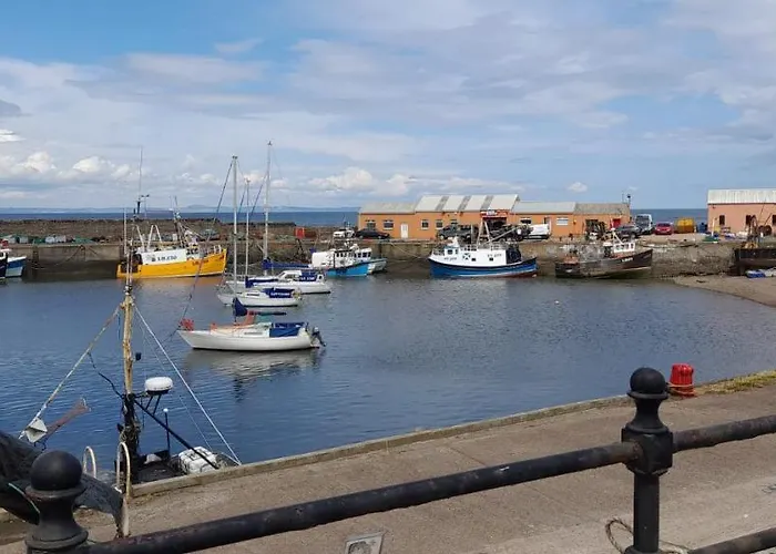 Belfry 2 - Luxury Spacious Family Caravan Campsite Edinburgh