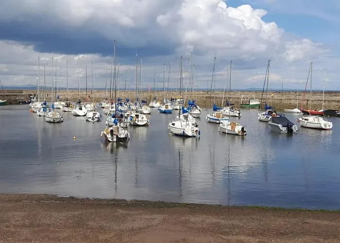 Belfry 2 - Luxury Spacious Family Caravan