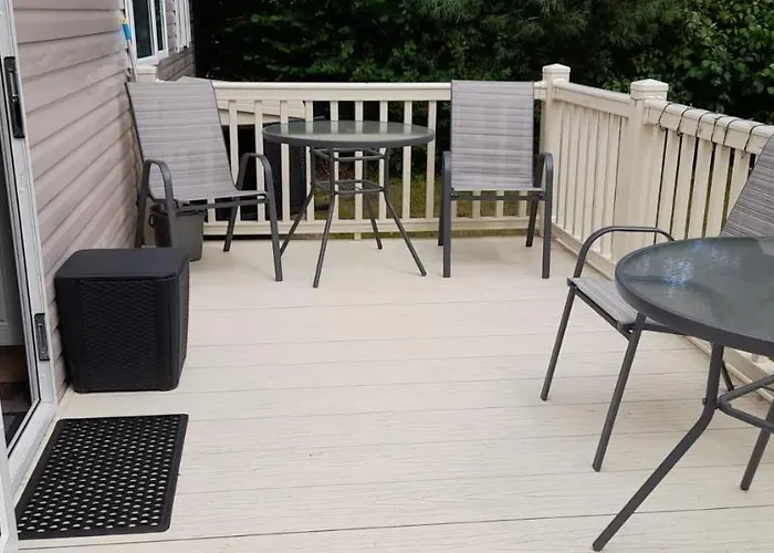 Belfry 2 - Luxury Spacious Family Caravan