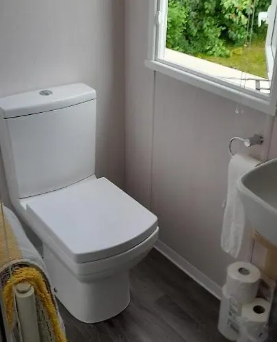 Belfry 2 - Luxury Spacious Family Caravan *