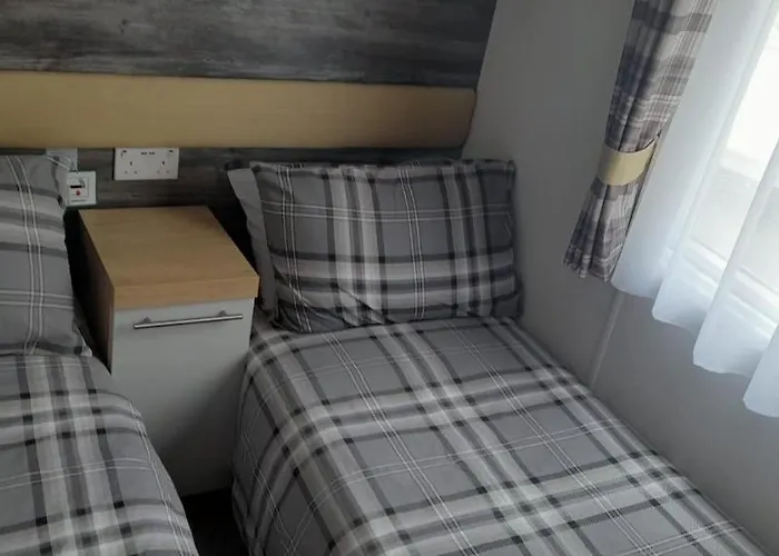 Belfry 2 - Luxury Spacious Family Caravan Campsite