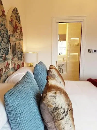 Pensionat Barony House 5 Star Boutique Bk Direct