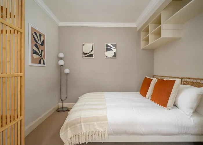 New Town Garden Retreat By Calton Living Edinburgh