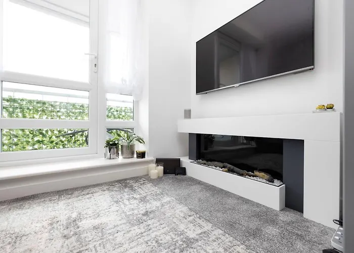 Joivy Elegant Flat With Balcony Edinburgh