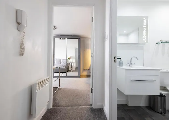 Joivy Elegant Flat With Balcony Appartement