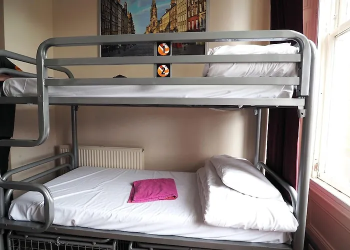 St Christophers 3* Edinburgh