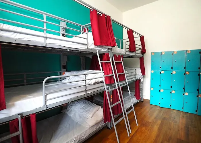 St Christophers 3* Edinburgh