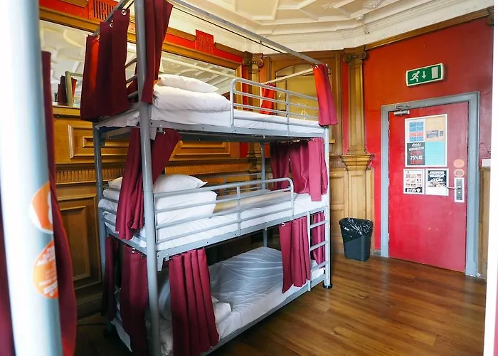 St Christophers 3* Edinburgh