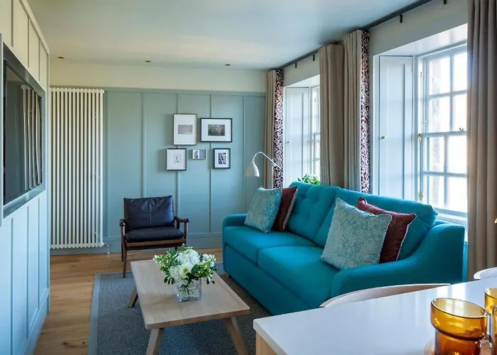 Hotel apartamentowy Abbey Apartments, At Holyrood 4*
