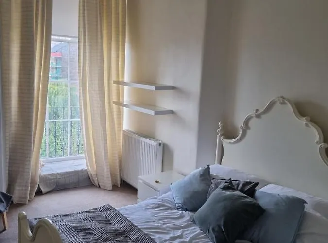 3 Double-bed Georgian In Prime Location * Edinburgh