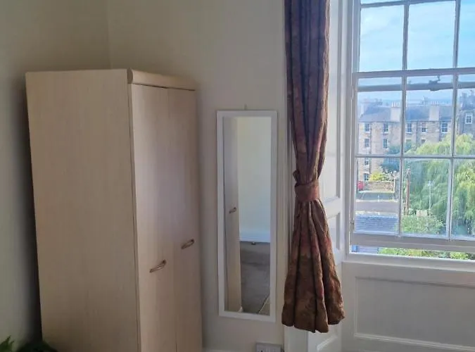 Apartment 3 Double-bed Georgian In Prime Location *