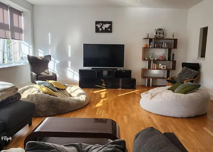 Lejlighed Spacious 2 Bedroom