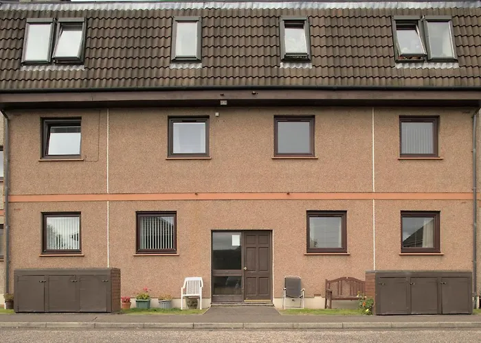 Modern 2-bed Haven, Free Parking 에든버러