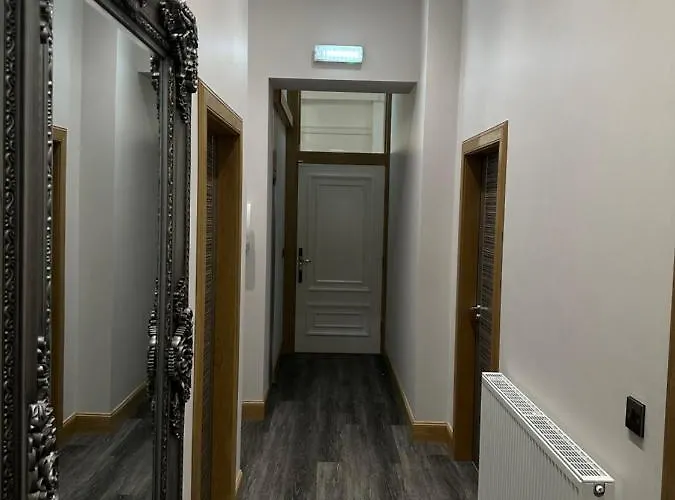 Thistle 아파트호텔 *