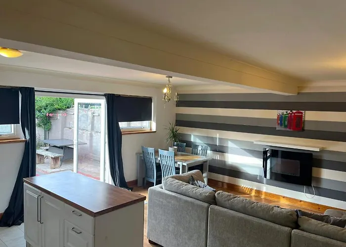 Elegant 2 Bedroom Edinburgh