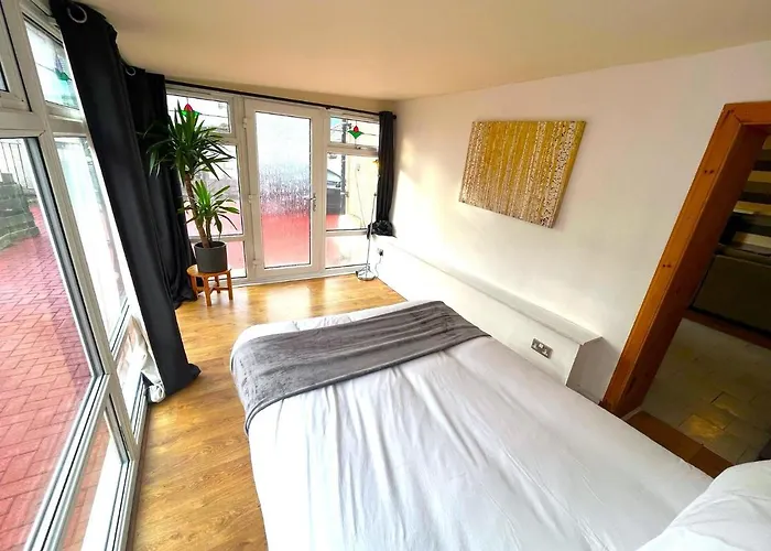 Alpesi faház Elegant 2 Bedroom Edinburgh