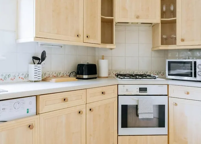 Snug & Serene 2bd Flat - Roseburn Edinburgh