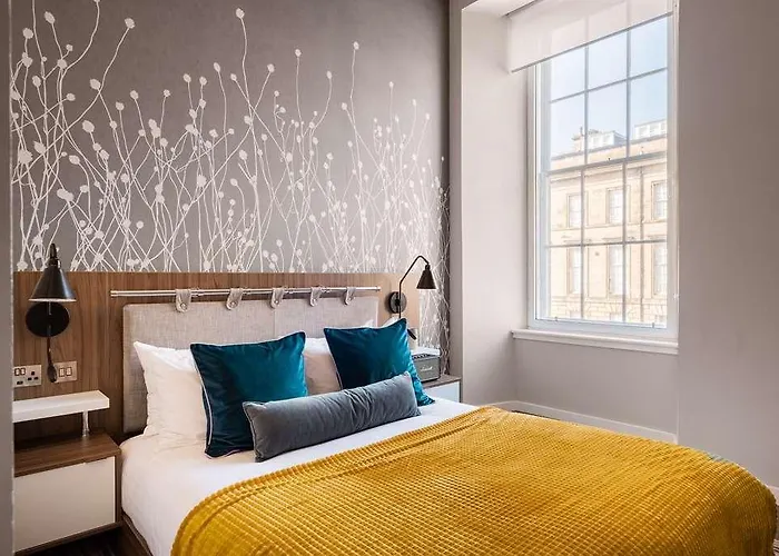 Heeton Concept Queen Street