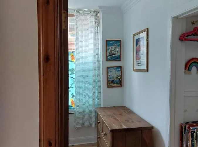 Portobello Charming Seaside 3-br شقة *