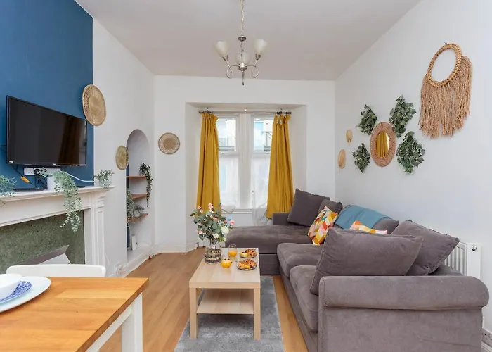 Warm 1bed Flat Leith Walk אדינבורו