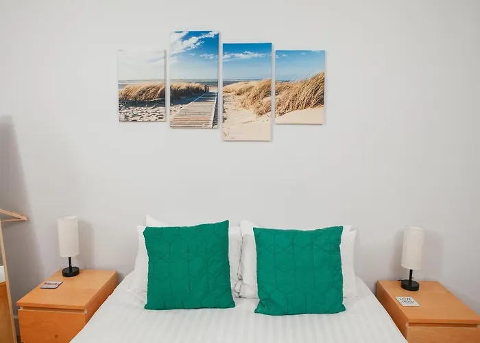 Peaceful Oasis By The Sea