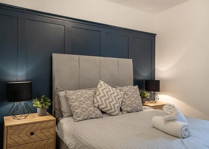 דירה Modern 2bed Apartment-free Parking אדינבורו