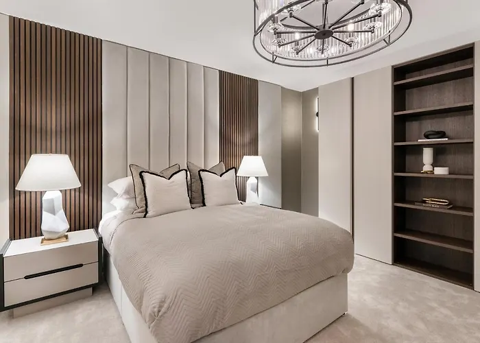 Apartment Sovo - Luxury Romantic Westend With Jacuzzi Bath Edinburgh