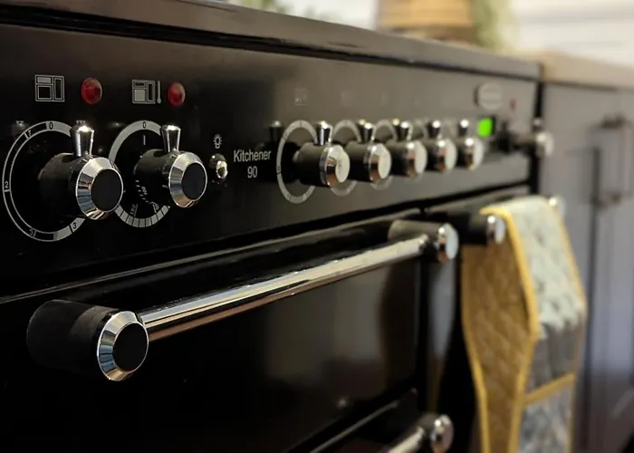 Slateford House 1770 Luxury By The House Of Danu Aparthotel Edinburgh