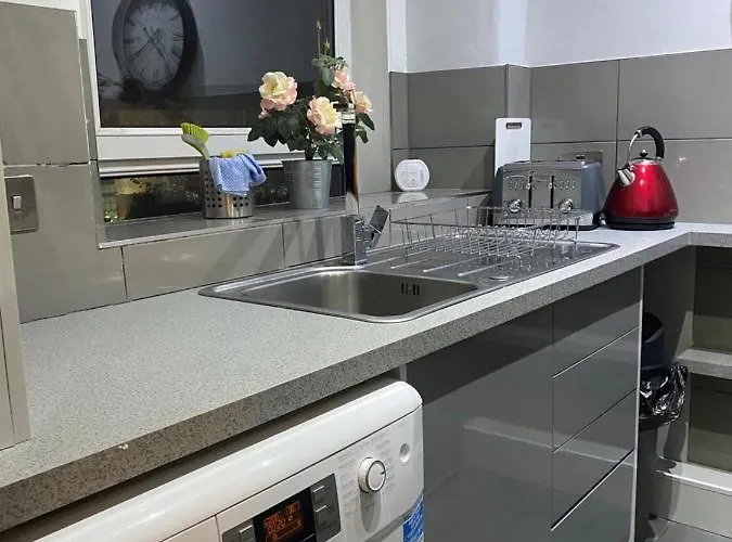 St Margaret's Loch * Edinburgh