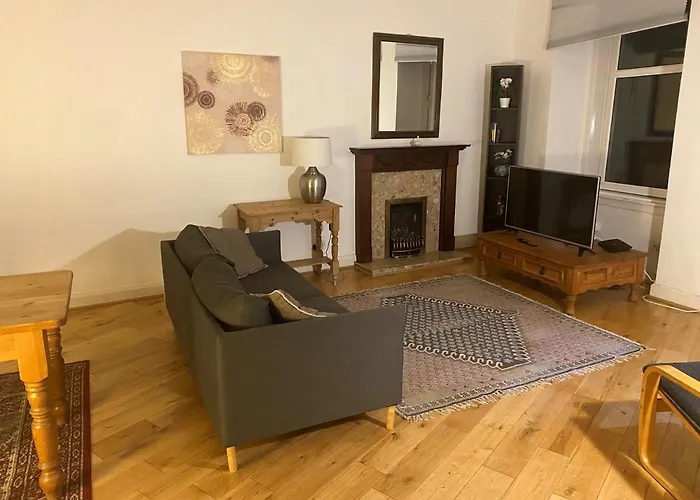 Apartment St Margaret's Loch *