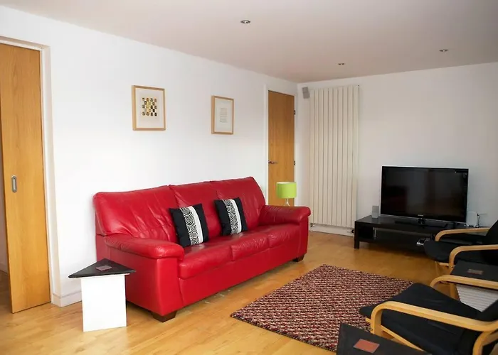 Joivy Inviting Flat With Parking In Canonmills Daire Edinburgh