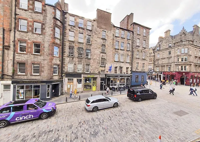 Charming Old Town Edinburgh