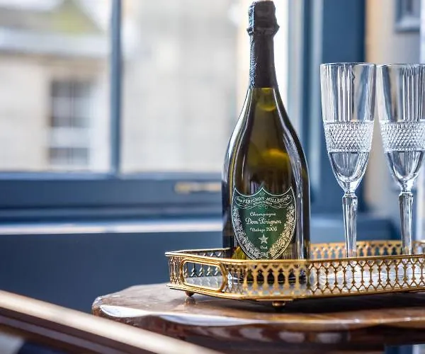 Hotel Eleven Stafford Street Townhouse (adults Only) 4*