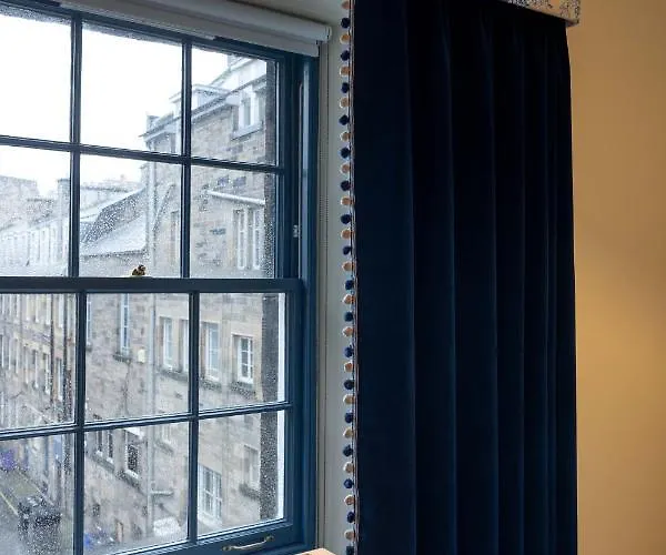 Eleven Stafford Street Townhouse (adults Only) 4*
