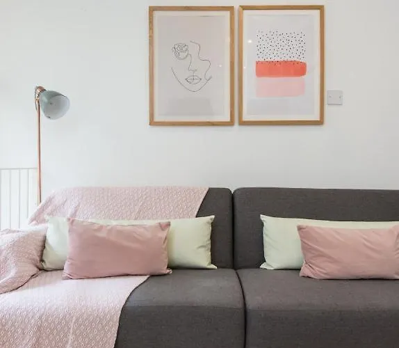 Lady Wynd - 1 Bed דירה