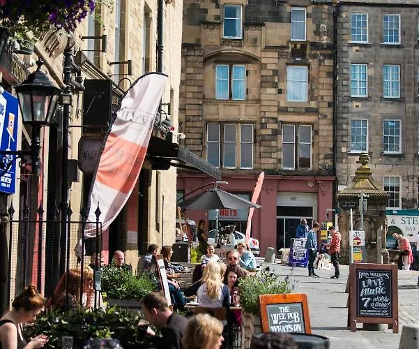 Lady Wynd - 1 Bed דירה *