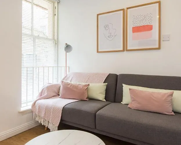 Lady Wynd - 1 Bed דירה